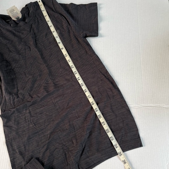 My Protein Gray Short Sleeve Tee with Crew Neck Size Small - Picture 6 of 8